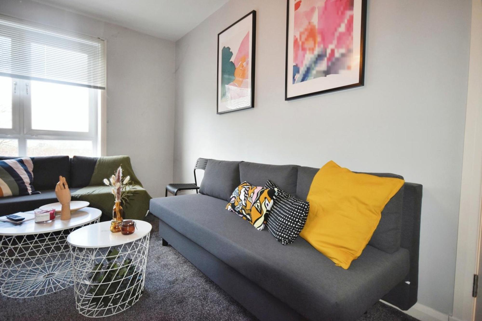 Glasgow Modern Style Home , Separate Entrance מראה חיצוני תמונה