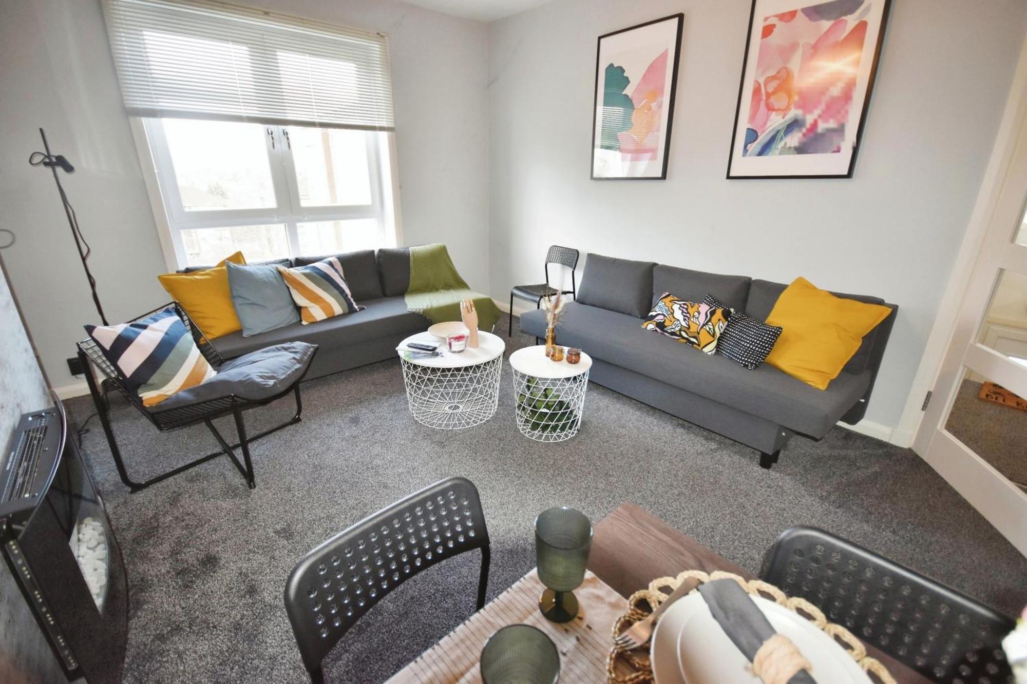 Glasgow Modern Style Home , Separate Entrance מראה חיצוני תמונה